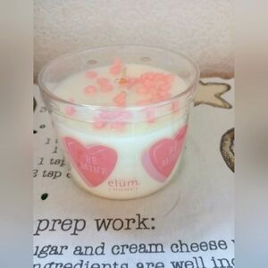 Pink hearts candle
